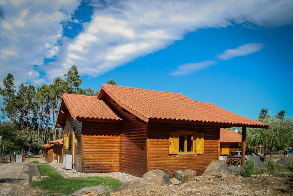 Hotel Camping Oleiros Oleiros  Esterno foto