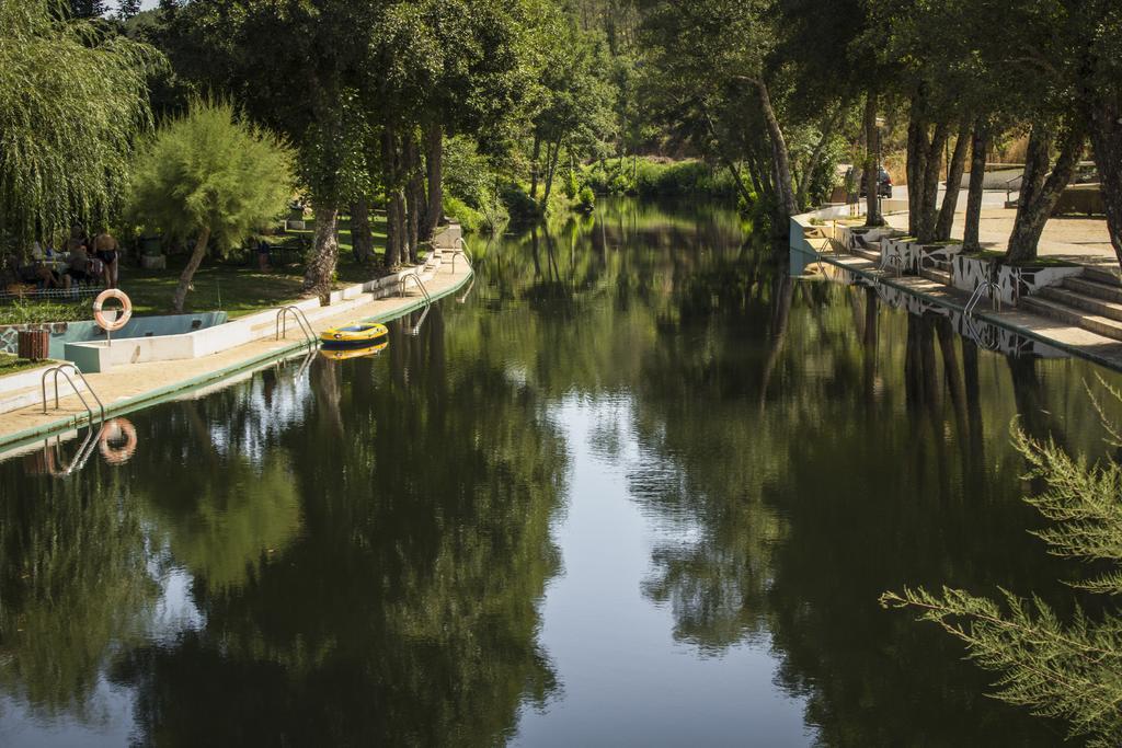 Hotel Camping Oleiros Oleiros  Esterno foto